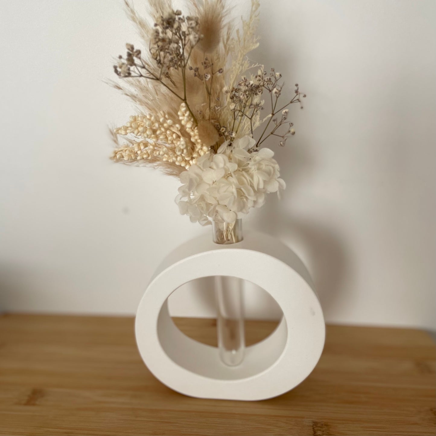 Circle vase